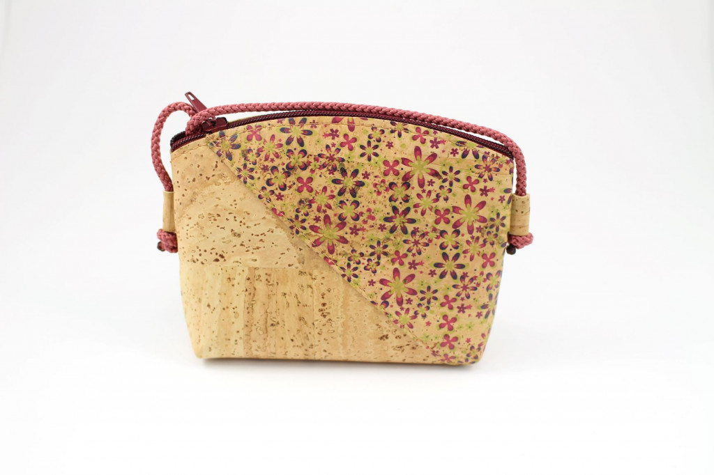 Cross bag in cork Ref: 812/3/4