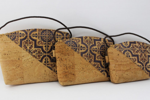 Cross bag in cork Ref: 812/3/4 PA3 Cross bag in cork Ref: 812/3/4 PA3