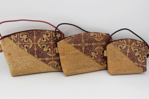 Malinha a tiracolo em cortiça Ref: 812/3/4 PA7