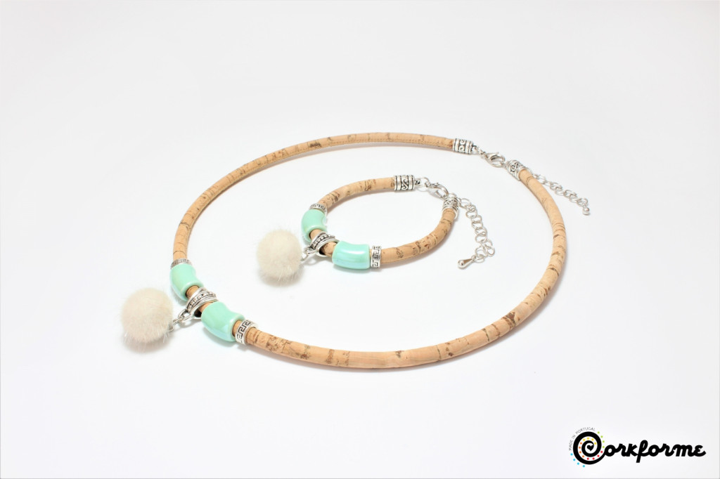 Cork Necklace Ref: 1156 A