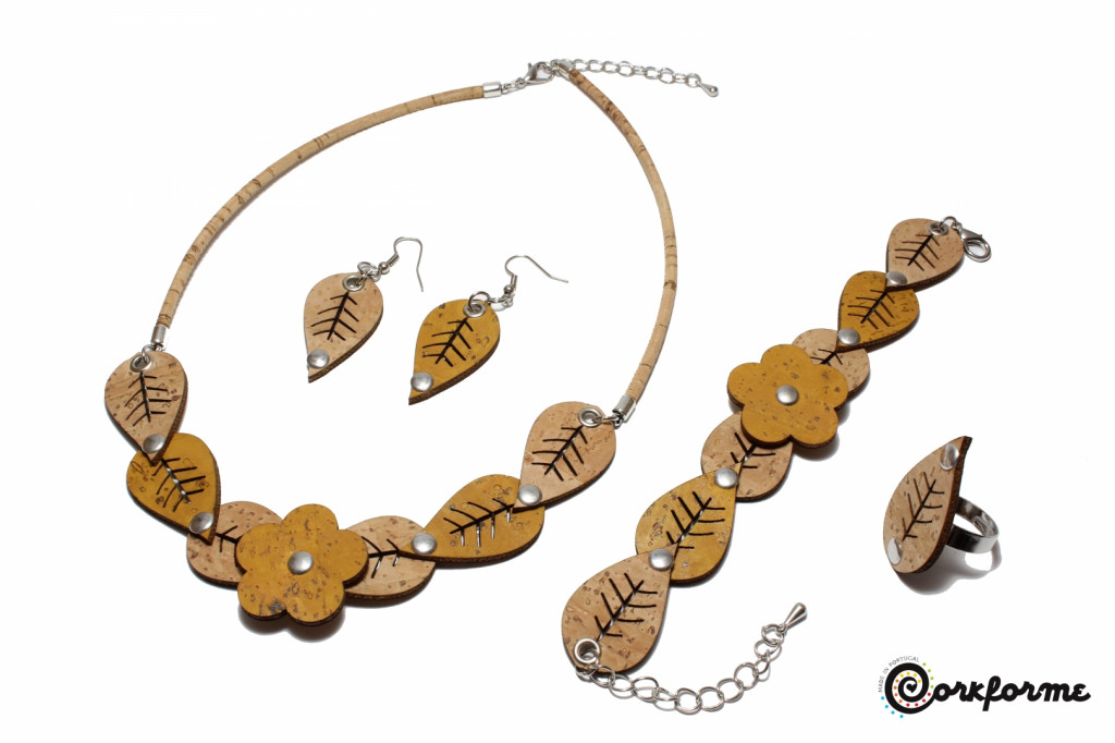 Cork Necklace Ref: C1183 A