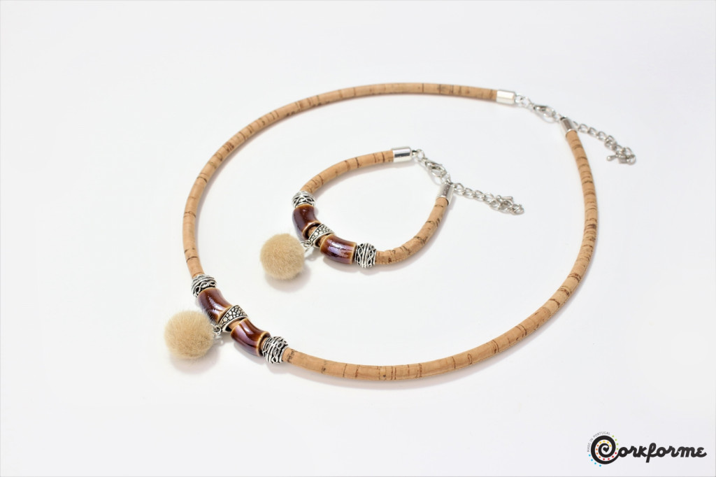 Cork Necklace Ref: 1156 A